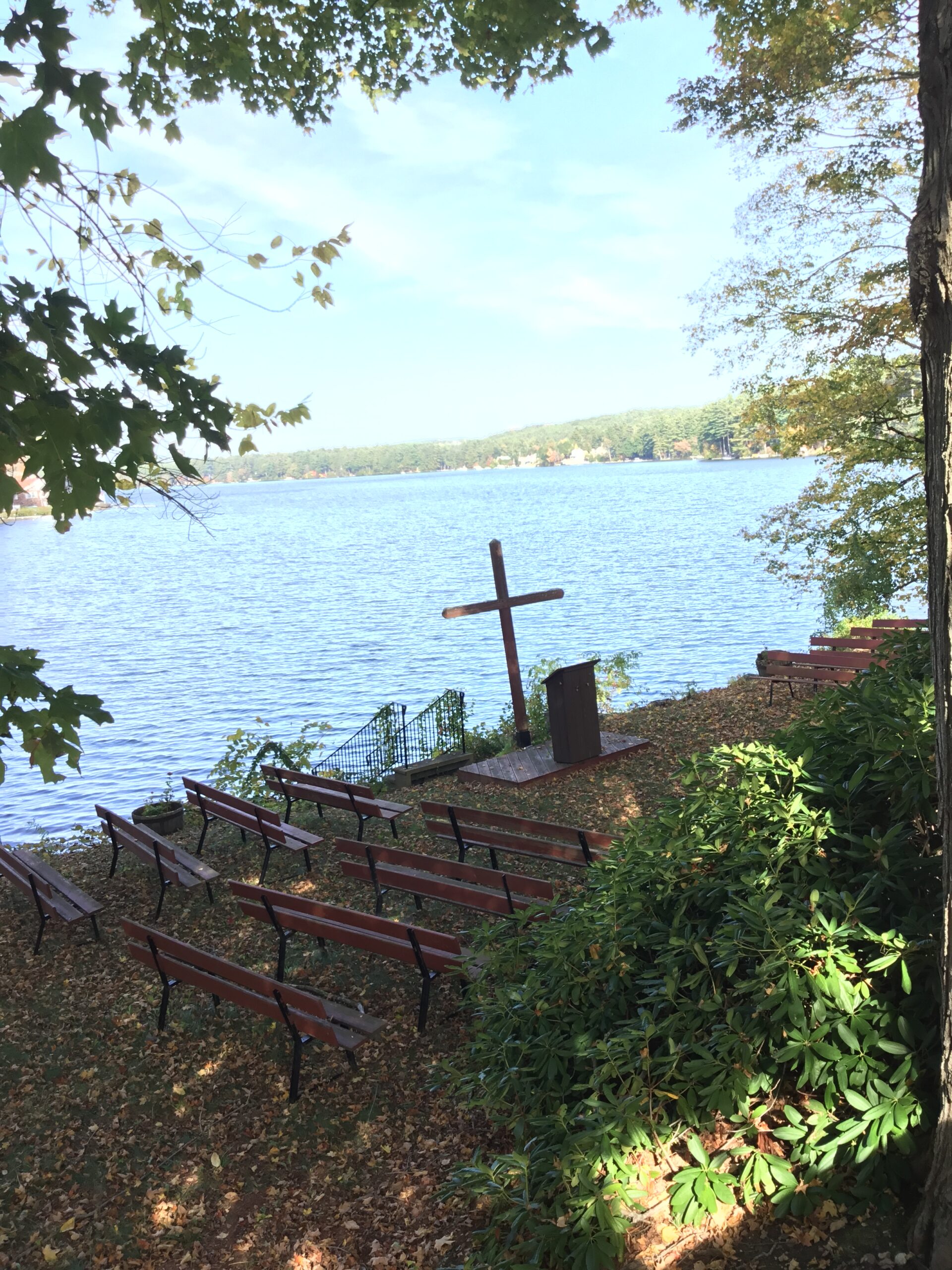 Lakeside space for summer services