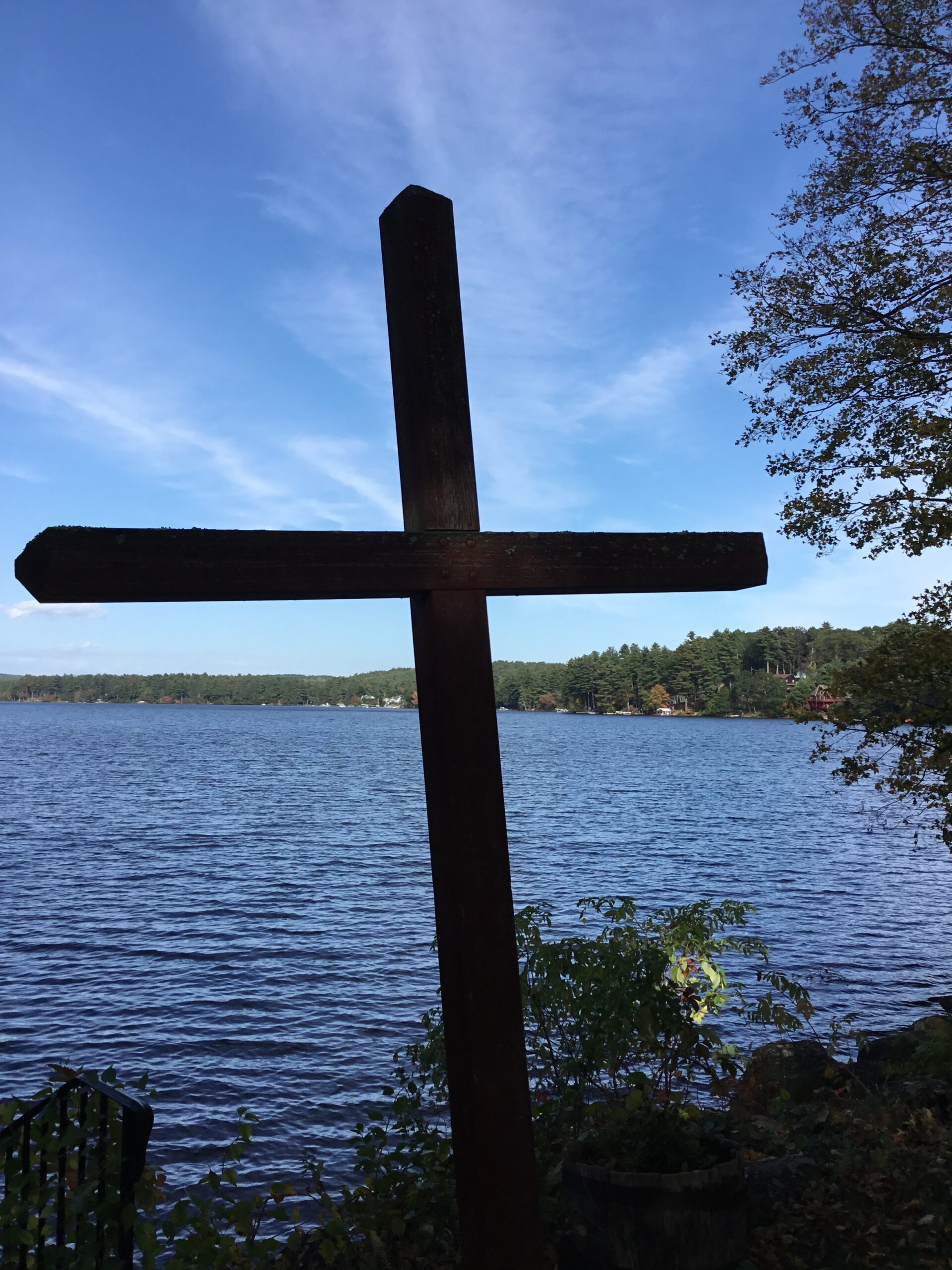 Lakeside space for summer services